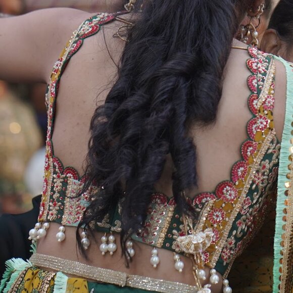 Multi Colored Saree/Lehnga Blouse - Picture 2 of 3